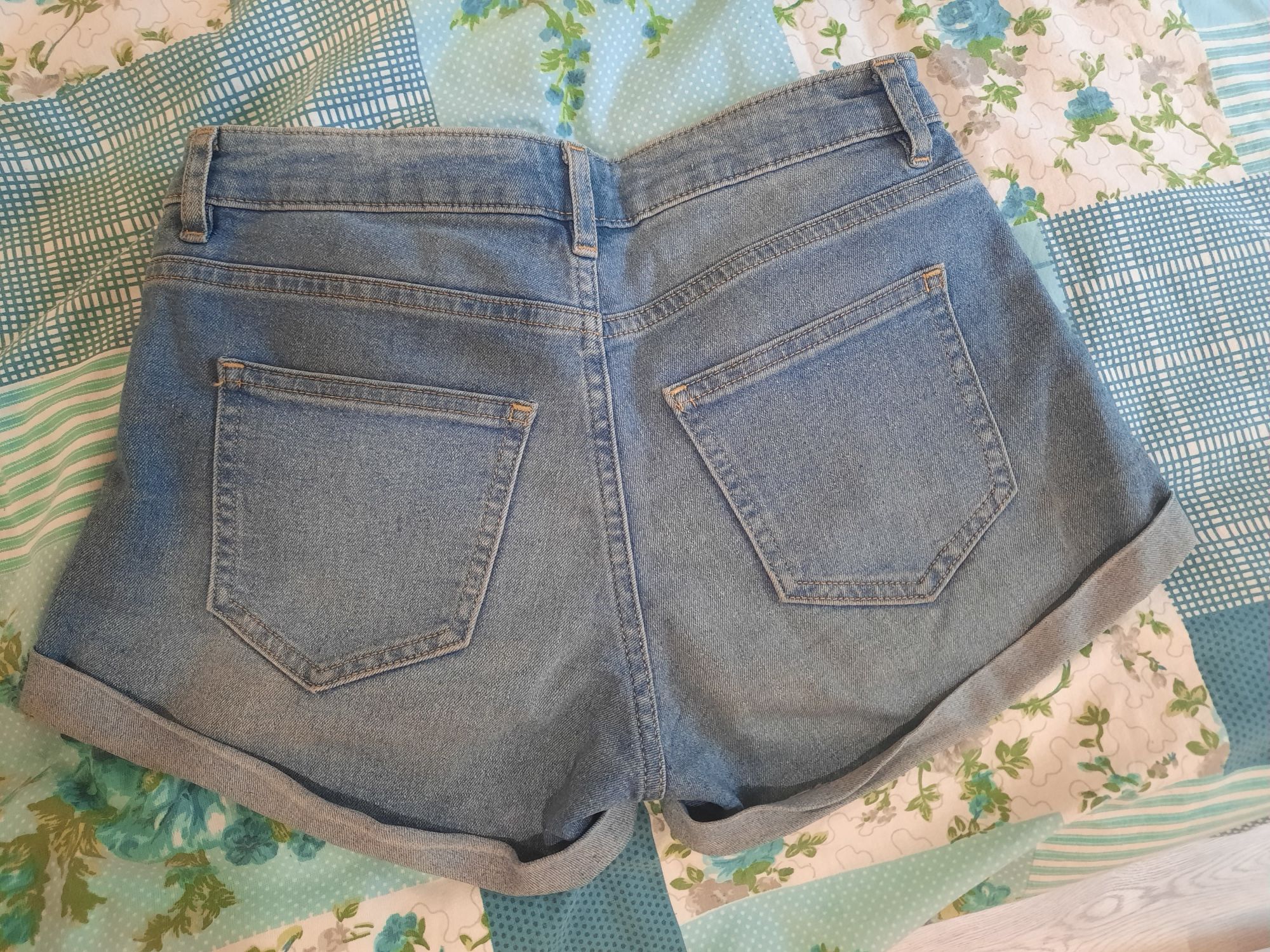 Джинсові шорти H&M