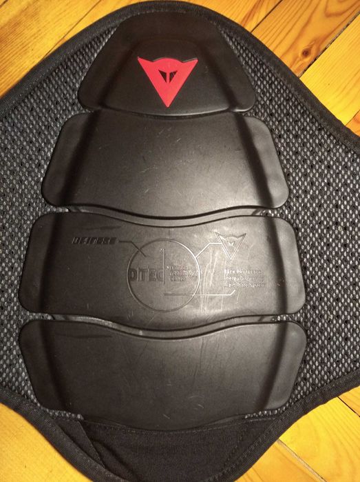 Мотозащита спины "Черепаха" DAINESE (вело-, сноубордзащита)