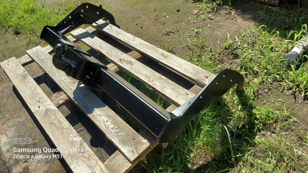 Oryginalny hak holowniczy Ford Ranger V generacji 2019r.