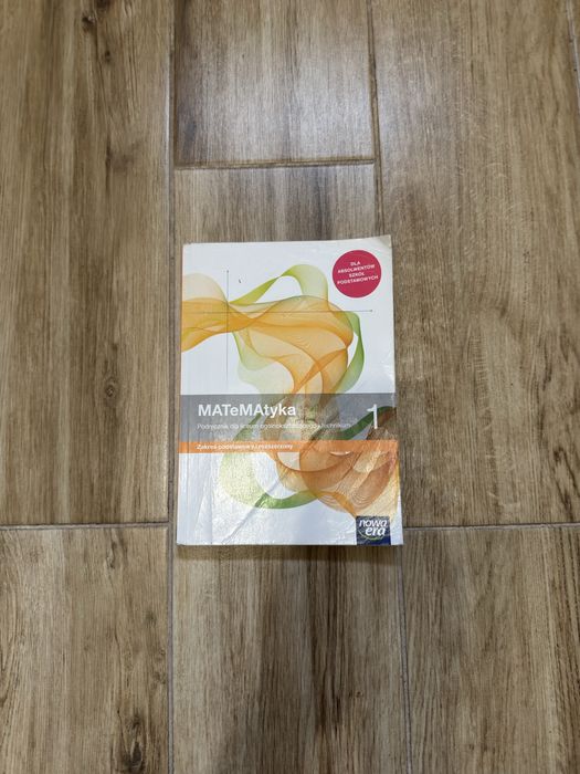 Sprzedam książki do 1, 2, 3 i 4klasy szkoły średniej!