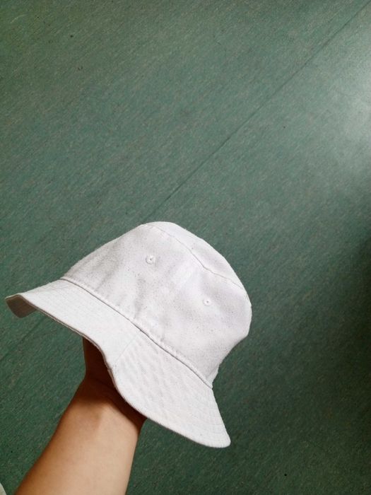 Biała letnia panama z pandą "maybe later"