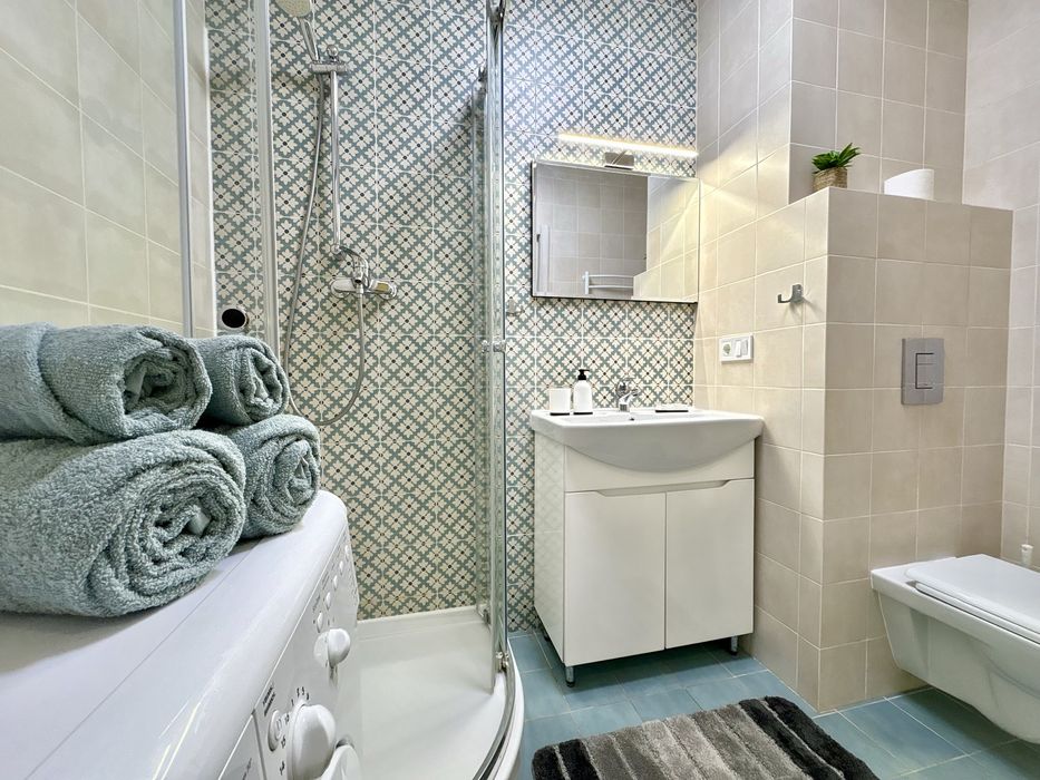 (8)Квартира подобово ЖК Рогатинський Люкс Центр Зоопарк новий ремонт