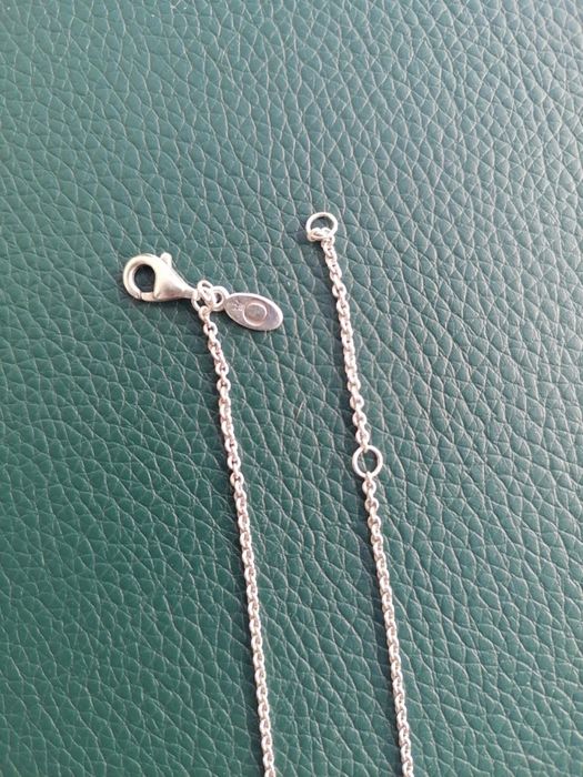 Кольє «Сяюче коло» від Pandora, оригінал