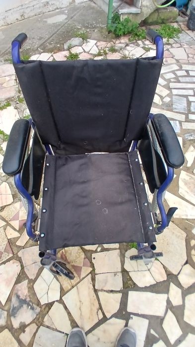 cadeira de rodas para deficientes   Oeiras........