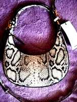 Elegancka mała torebka Morgan crossbody skórzane ze skóry węża wężowa