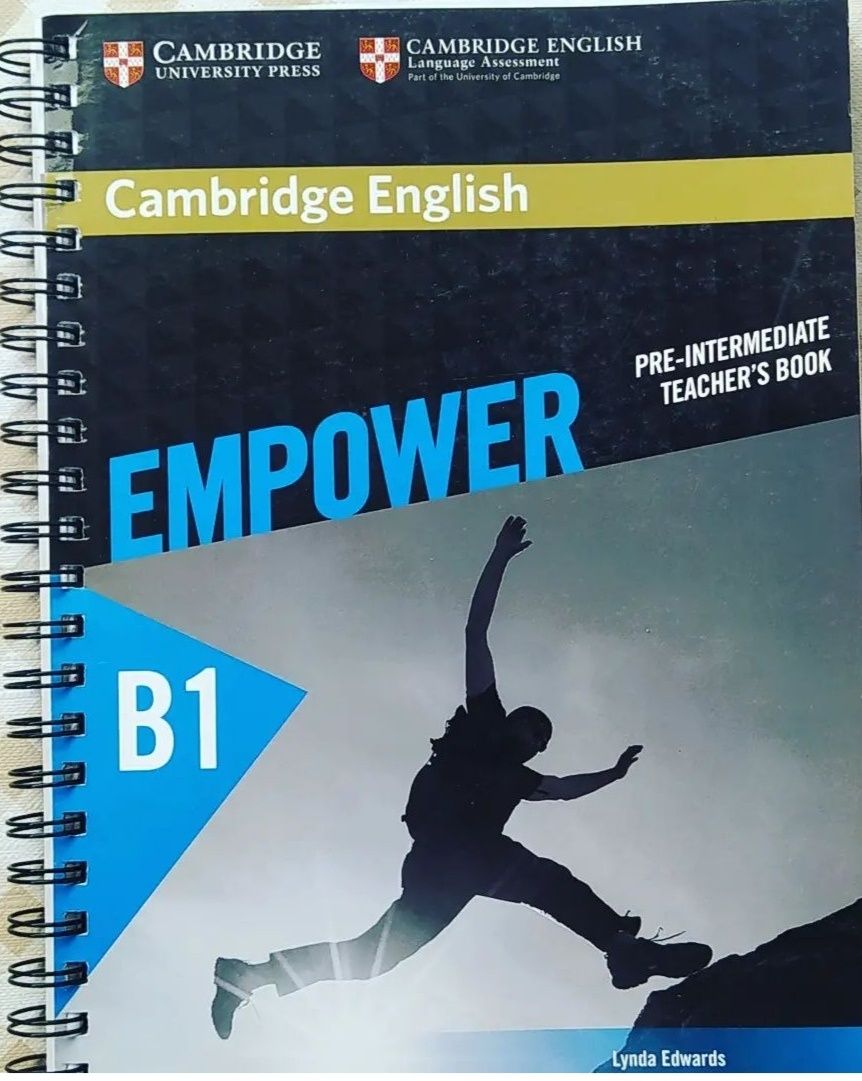 Empower, New total English, Oxford word skills, Focus,Fly high,Headway