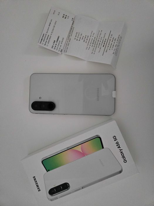 Samsung Galaxy A56 5G/256 GB/ Branco/ Como Novo
