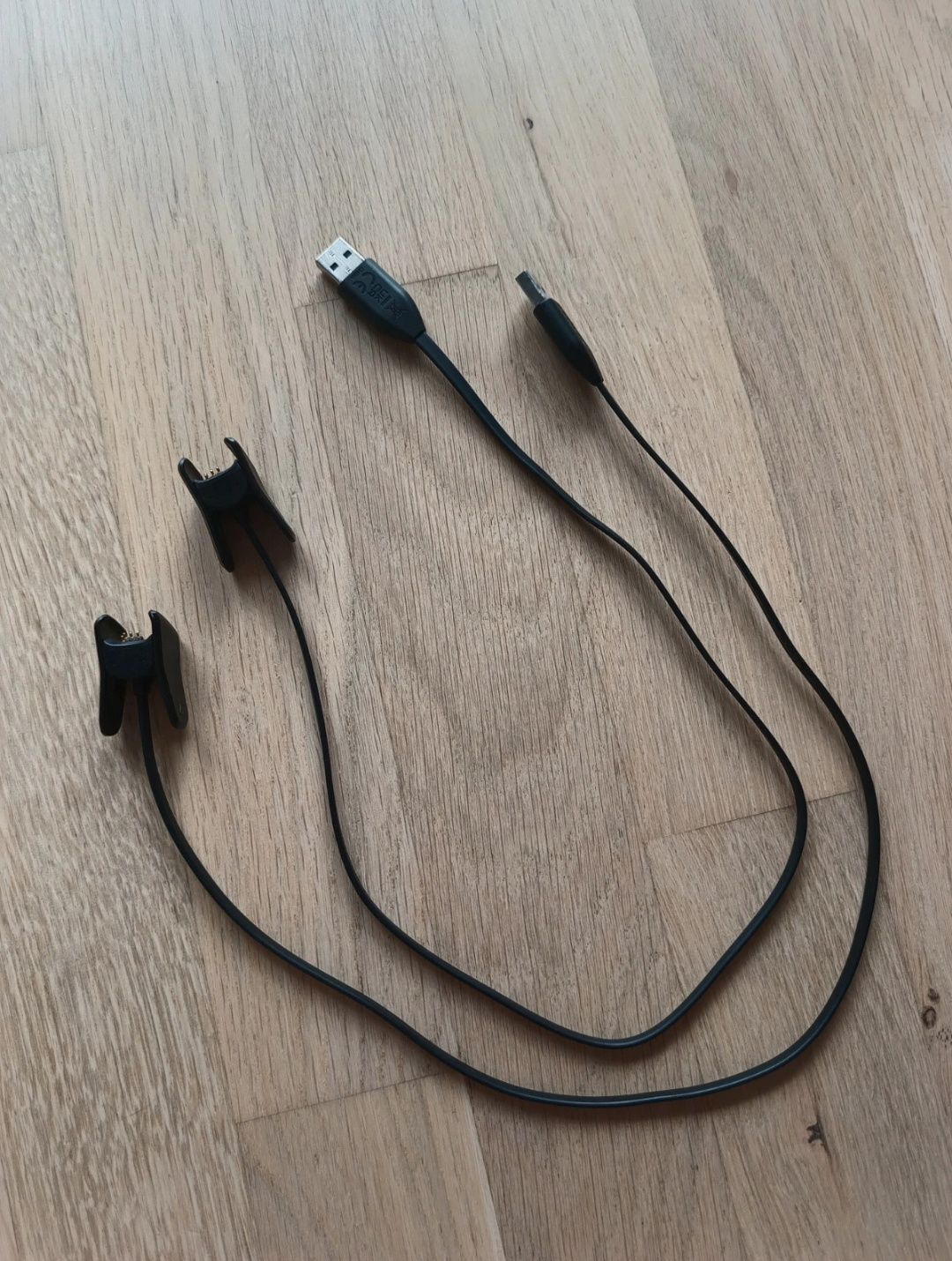 Garmin Vivosmart 4, Kabel do ładowania, 2 szt.