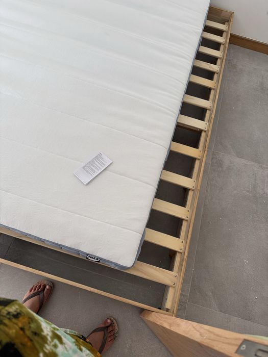 Estrutura de cama madeira maciça 160x200