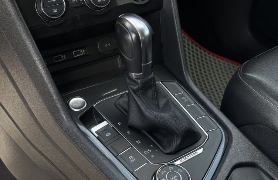 Фольксваген Тігуан 2017 2.0TSI SE+