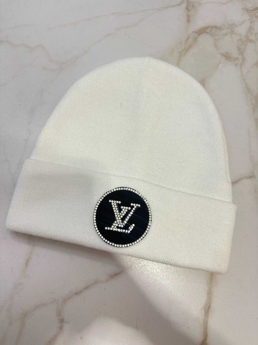 НОВІ жіночі шапки, розмір універсальний ПО ОПТОВИМ ЦІНАМ !