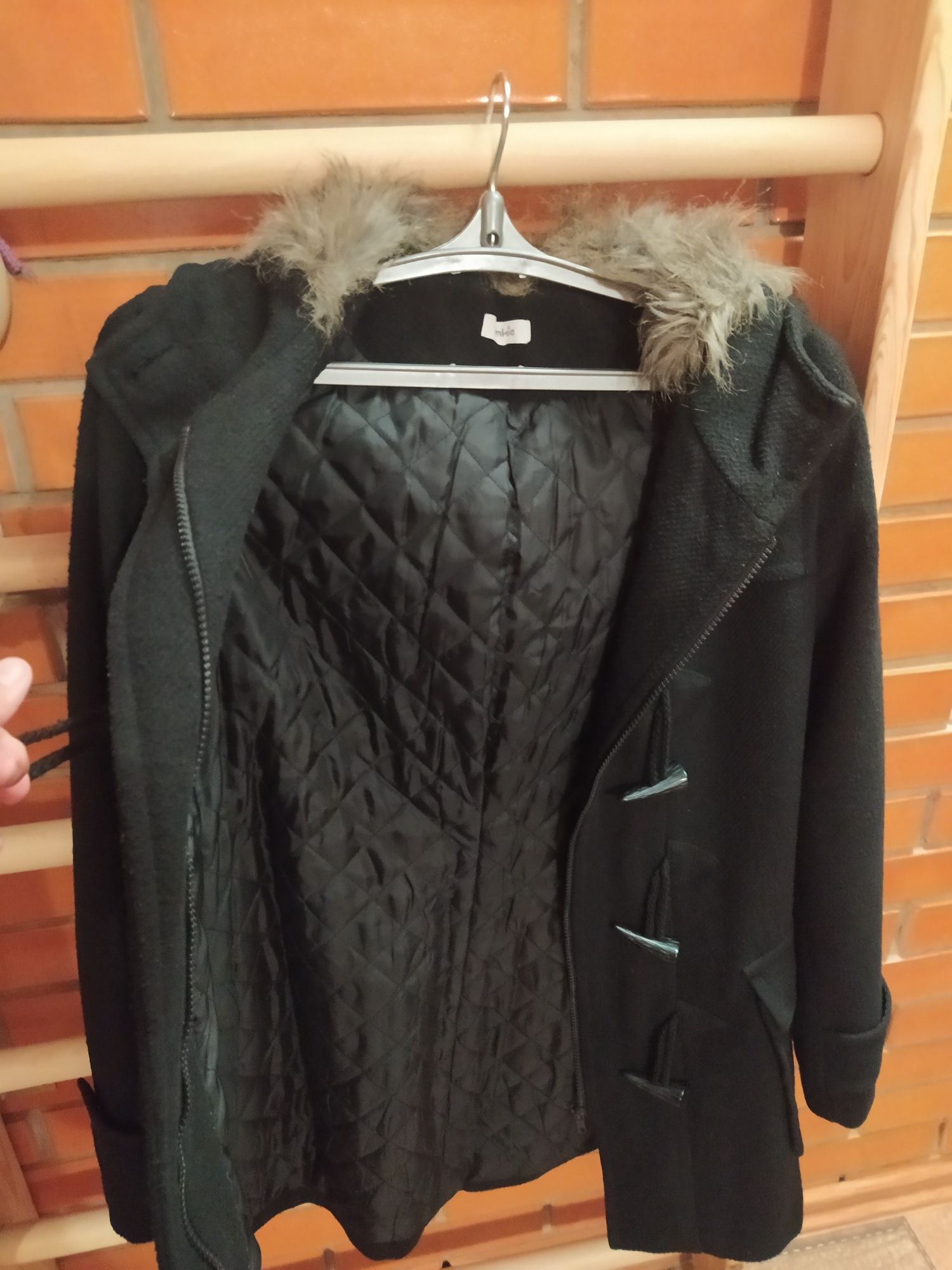 Продам жіноче пальто,куртка, демісезонне,тепле