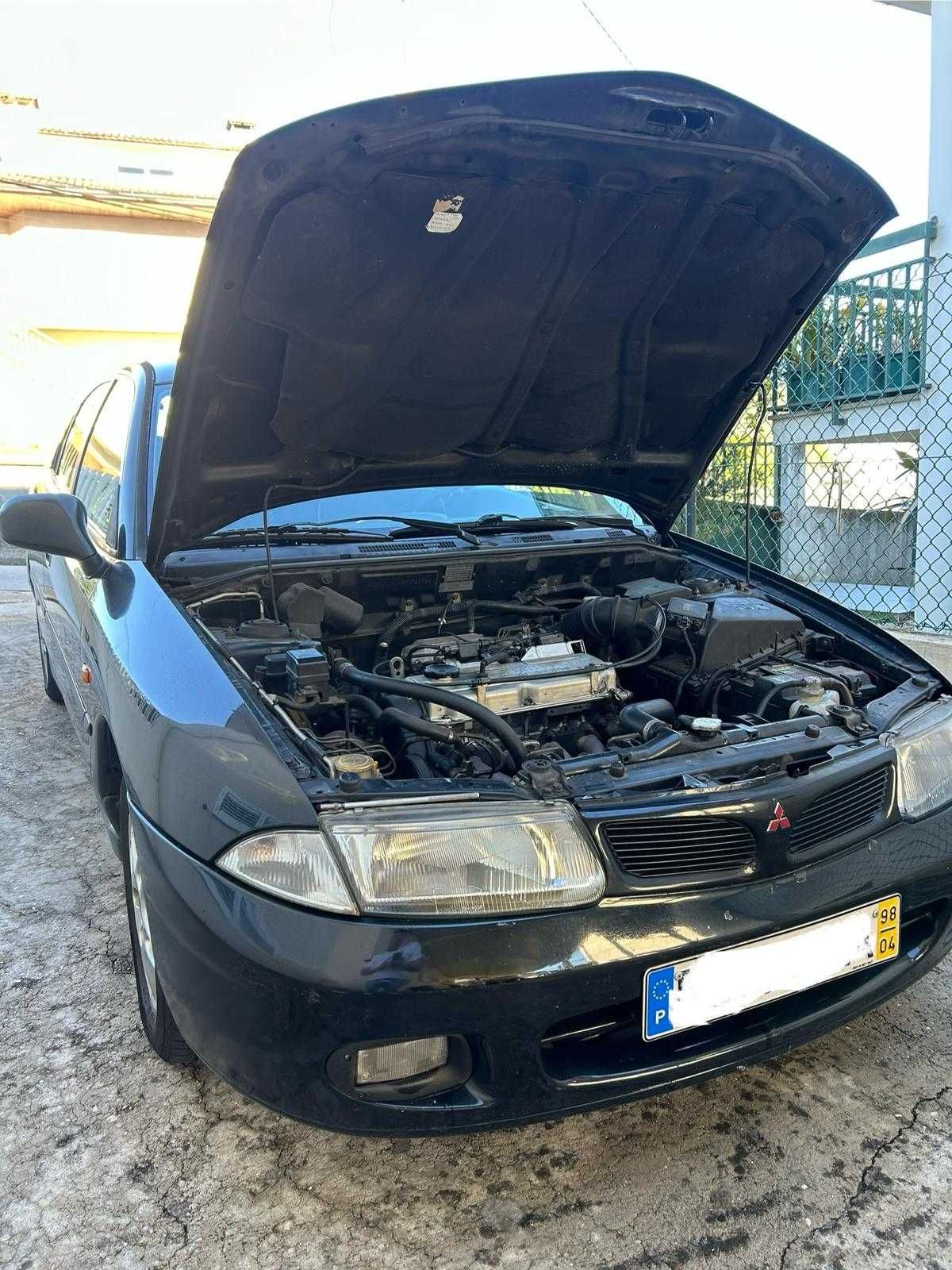 Mitsubishi carisma