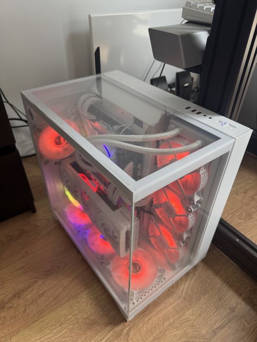 torre pc computador gaming RX 7800 CT