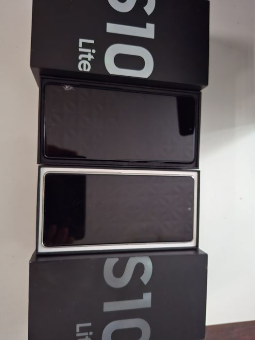 2x Samsung S10 lite