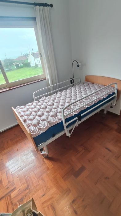 Cama articulada como Nova
