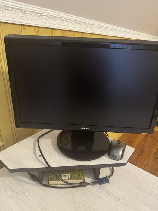 Монітор до компʼютера Asus