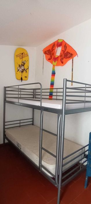 Vende-se Beliche com colchão