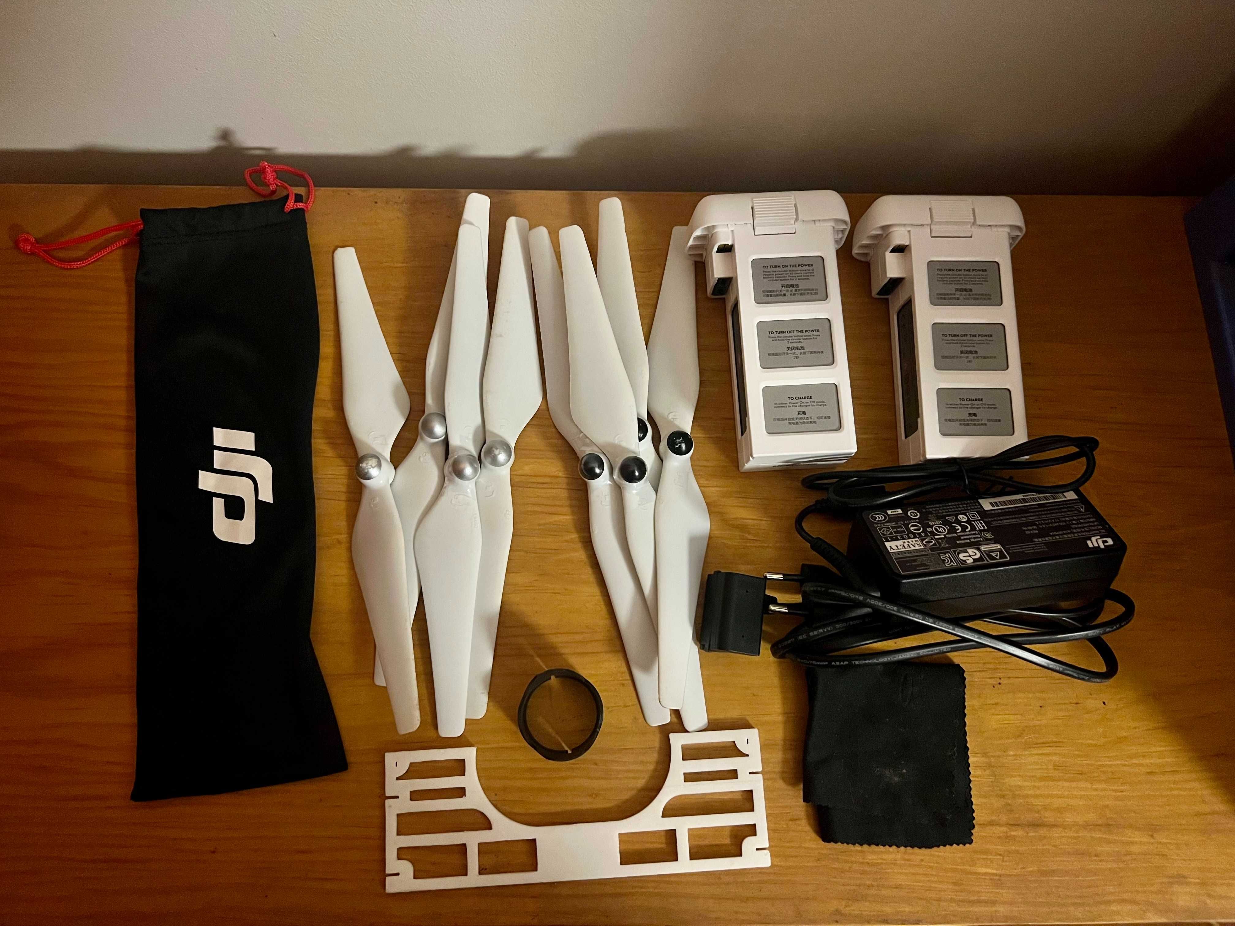 Drone DJI Phantom 3 Standard Full Extras com Mala