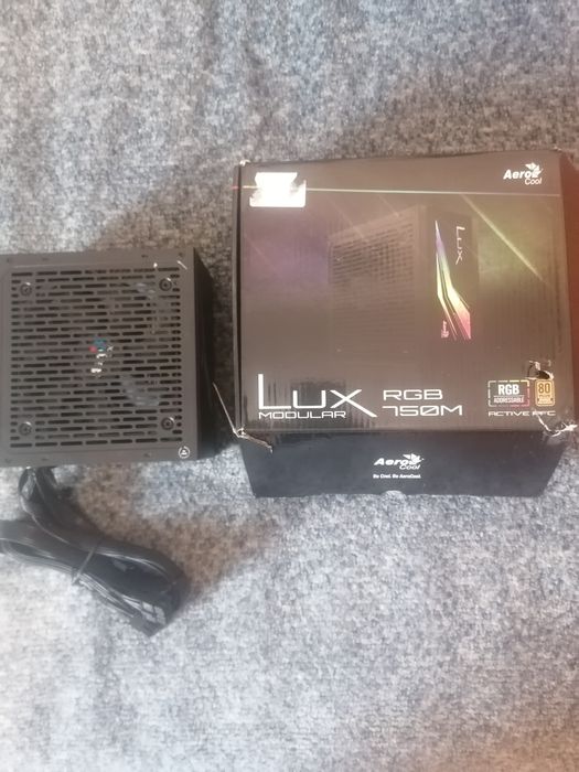 Блок Живлення ПК Aerocool Lux RGB 750M