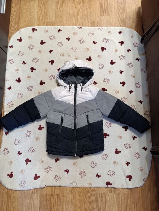 Куртка для хлопчика 98 розмір