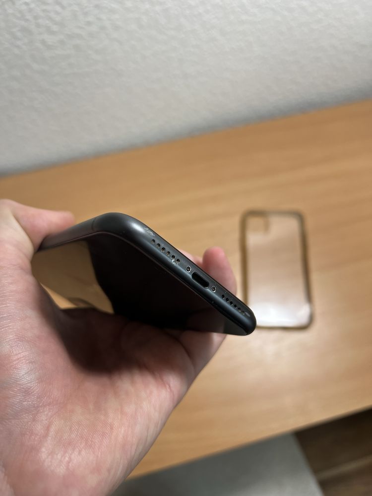 Iphone 11 black 128 gb