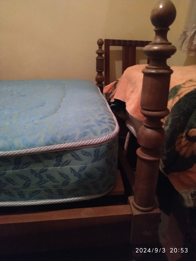 Cama de solteiro