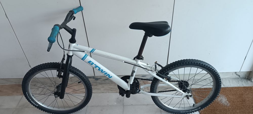 Bicicleta como pouco uso