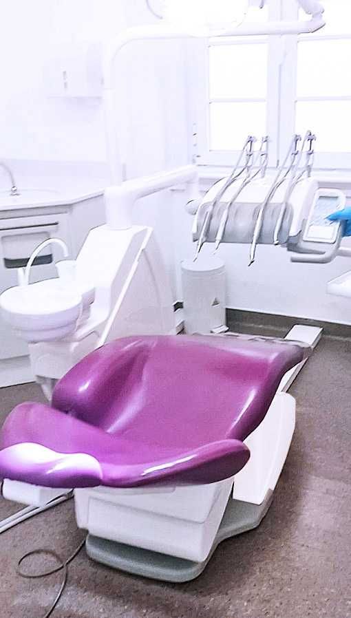 Cadeira dentista - Anthos Kisar c opção Motor Aspiração e Compressor