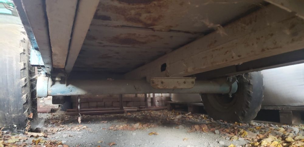 Przyczepka rolnicza jednoosiwa