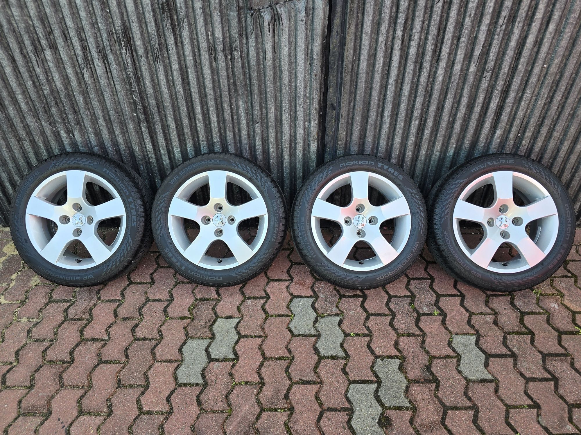 Felgi z oponami 195/55R16 Peugeot 208 4x108 207 Partner 307 308 C3 16"