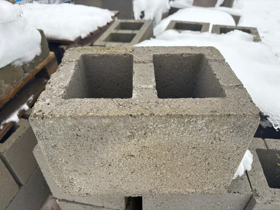 Pustak wentylacyjny keramzytowy W2