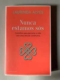 Nunca Estamos Sós, de Laurinda Alves