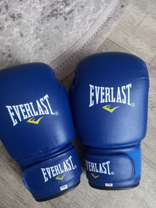 Рукавиці для боксу/кікбоксингу