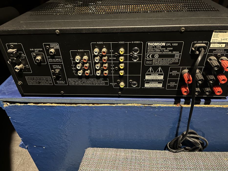 Amplificador e rádio Thonson