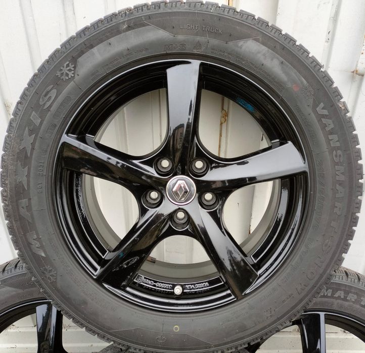 Felgi z oponami zimowymi Renault Trafic  Opel Vivaro 7x17 ET40 5x114.3