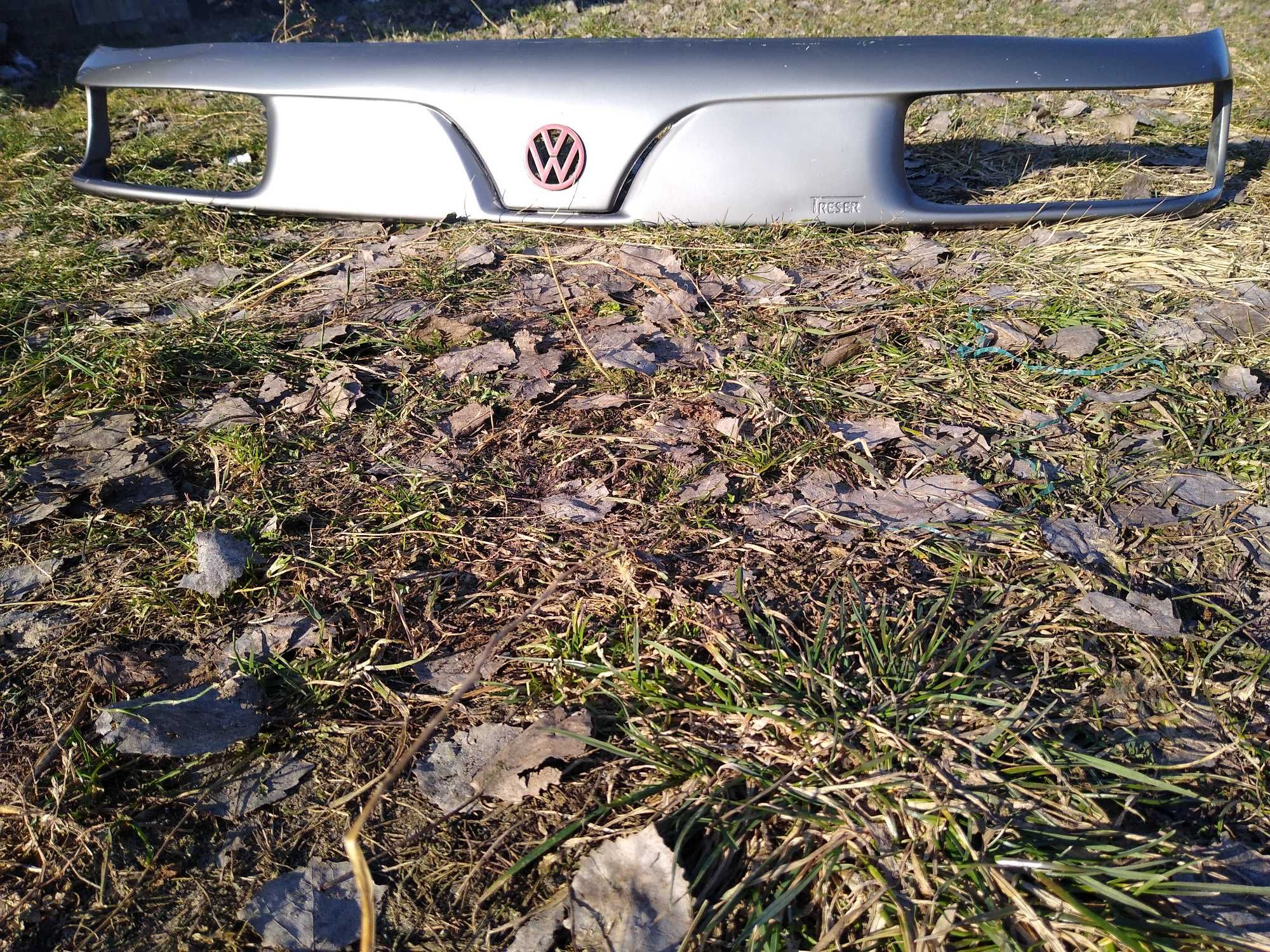 Atrapa,Gril VW Passat B3