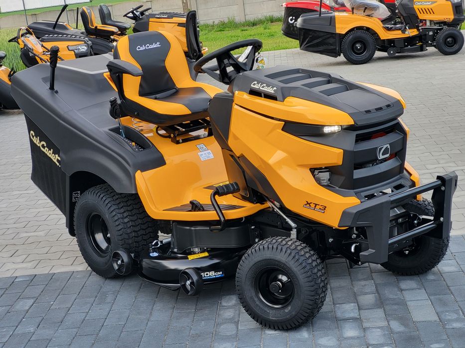 Cub Cadet XT3 QR106 Kawasaki 24KM blokada dyfe. Traktorek Kosiarka