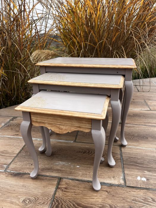 Zestaw drewnianych stolików kawowych trójpak 3w1 Queen Anne