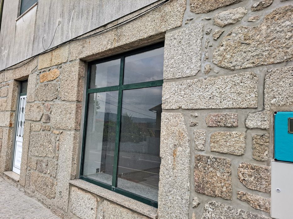 Janela Montra de Alumínio Fixa