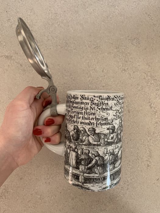 Ozdobny kolekcjonerski kufel