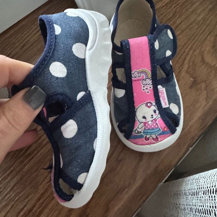 Тапки дитячі для дівчинки