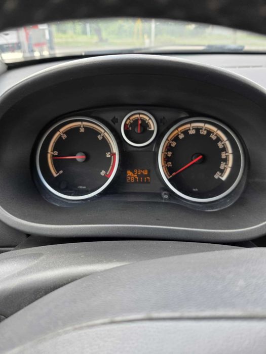 Opel Corsa 1.3 CDTI KLIMA !! KAMERA COFANIA ! OKAZJA ! 2011 r