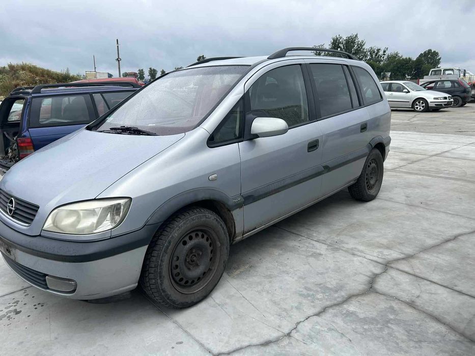 2001 Opel Zafira A 1.8 Z151 / Na części