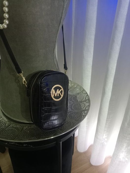 Vendo Bolsa MK .