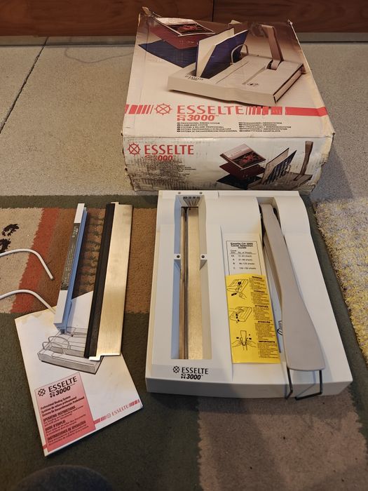 Bindownica Esselte CH3000