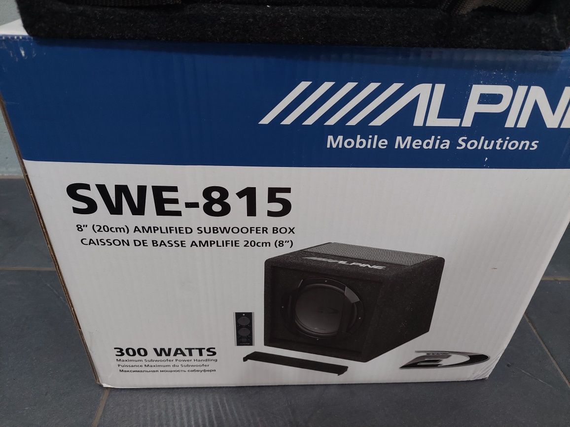 Subwoofer ALPINE SWE-815 amplificado novo!