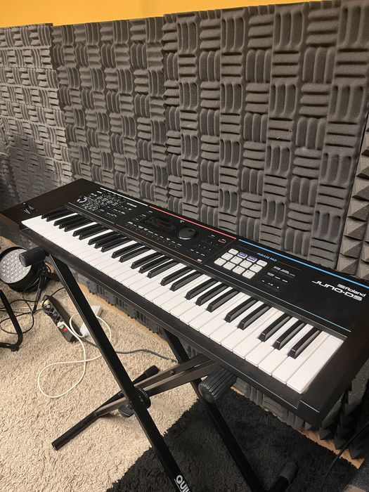Roland juno ds 61 teclas