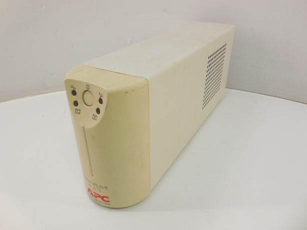 ИБП APC Back-ups AVR 500