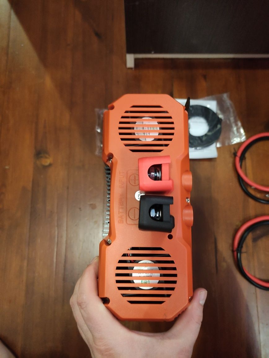 Інвертор FCHAO 2500 W